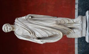 뉘 칼스버그 글립토테크에 있는 고관으로 묘사된 아우구스투스