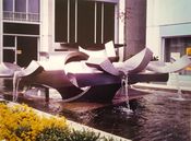 장-이브 르슈발리에(Jean-Yves Lechevallier)의 플뢰르 도(Fleurs d'eau) 