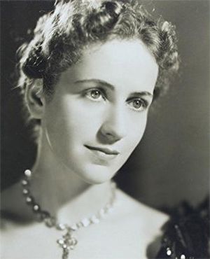 페기 애쉬크로프트(Peggy Ashcroft), 여우조연상 수상자