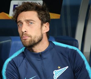 2018년 11월, 제니트 상트페테르부르크 소속으로 챔피언스리그 경기에 출전하기 전의 마르키시오