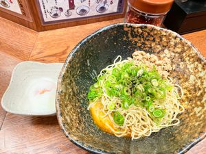 히로시마식 "국물 없는 탄탄면"