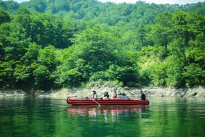 오쿠타다미호의 카누·E보트 체험