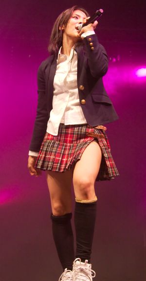 2009년 프랑스 파리에서 열린 Japan Expo에서의 아키모토 사야카