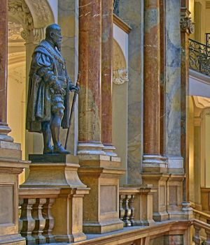 뮌헨 사법궁전에 있는 루이트폴트 왕자 섭정상