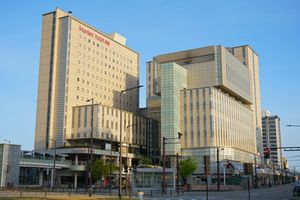 다카오카시 중앙도서관(윙윙 다카오카)