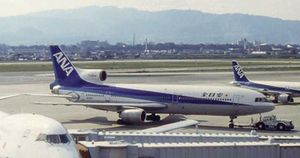 1992년 오사카 국제공항에 있는 전일본공수 소속 L-1011