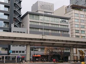 세이와 정책연구회가 입주한 시오자키 빌딩(지요다구 히라카와초)