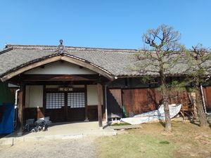 과거 학문소로 사용되었던 학산관