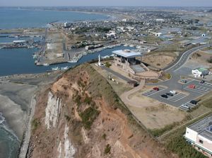 이이오카 쿄부 미사키 전망대 및 등대