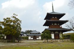 가람(법기사식 가람 배치를 보여줌)