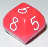 쌍사각뿔대에 의한 10면 주사위. 이 타입이 일본에서 어느 정도 보급된 것은 "산수 세트" 교재에 포함되어 있기 때문이지만, 면의 모양·면적이 균일하지 않기 때문에, 주사위로서는 실용성이 떨어진다.