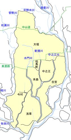 기소 삼강 분류 공사 전 오가키 시 중심부 주변의 륜중과 하천의 모습