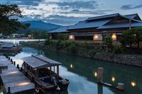 아라시야마 통선 남쪽 승강장