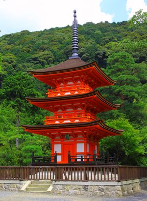 코야스토(子安塔)