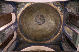 밀라노의 산탐브로지오 성당 내부에 위치한 초기 기독교 예배당