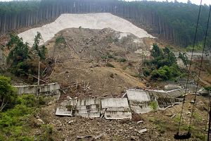 고조시 오타정(大塔町) 우이(宇井) 지역의 산사태 현장