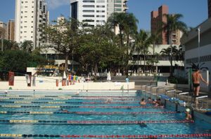 캄피나스 테니스 클럽(TCC) 수영장