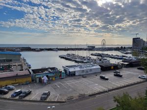 콘스탄차 관광항