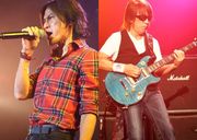 First Love는 일본 역사상 가장 많이 팔린 음반으로 B'z의 B'z The Best "Pleasure"(사진)를 넘어섰다.