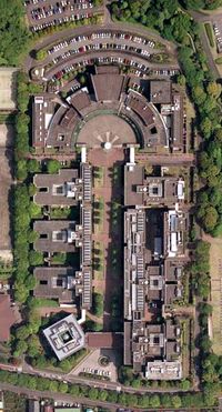 야다 캠퍼스(현 구사나기 캠퍼스) 건물