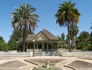 풀러턴 식물원(Fullerton Arboretum)