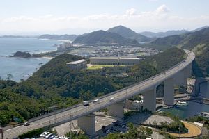 고베 아와지 나루토 자동차도의 일부 구간