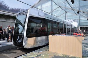 프랑스 RCP 디자인 글로벌(RCP Design Global)사가 디자인한 트램 모델