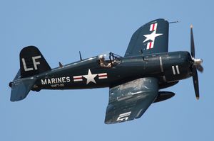미 해병대(USMC) 마크가 있는 보트 F4U 콜세어(Vought F4U Corsair)
