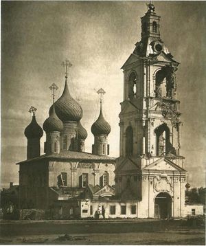야로슬라블 승천 교회(Ascension Church, Yaroslavl), 야로슬라블 봉기 당시 심하게 손상됨