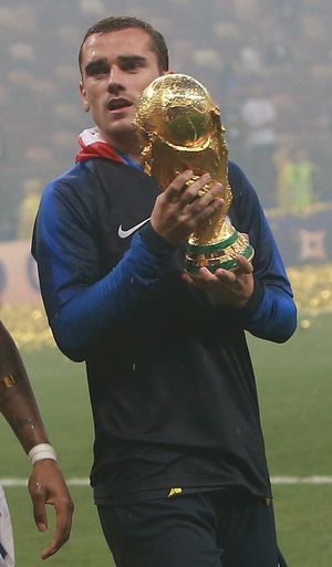 앙투안 그리즈만(Antoine Griezmann)은 한 골을 넣고 또 다른 골을 어시스트하여 경기 최우수 선수로 선정되었다.