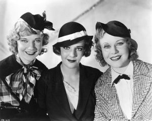 우나 머켈, 루비 킬러, 진저 로저스 (왼쪽부터) - 42번가 (1933)