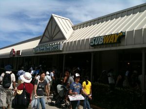 메인 스트리트 푸드코트(Main Street Food Court)