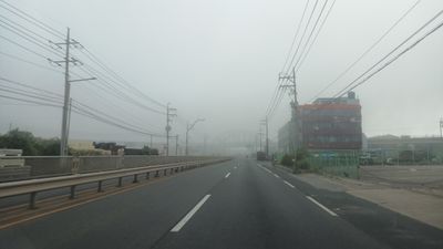 경주시 외동읍 구어리와 안개 속의 국도 제14호선