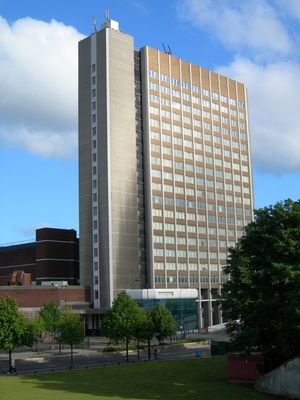 루이셤 하우스, 몰즈워스 스트리트 25