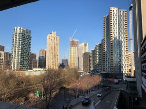 루이셤 역 주변의 새로운 개발 지역