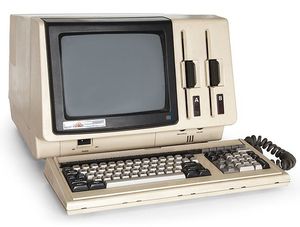 1982년 NEC APC 마이크로컴퓨터