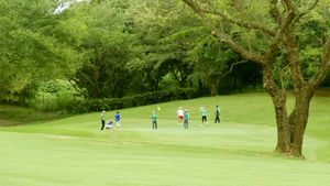 네하파 컨트리 클럽 골프장