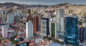 코타후마(Cotahuma) 구역의 소포카치(Sopocachi)에 있는 건물들