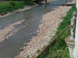 초루테카 강은 우기 동안 홍수가 발생하기 쉽다.