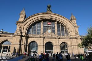 프랑크푸르트 중앙역 정면