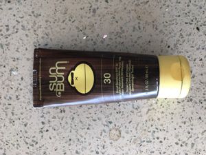 미국에서 판매되는 SPF 30 자외선 차단제