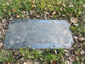 리처드 P. 파인만과 그웨네스 M. 파인만의 묘