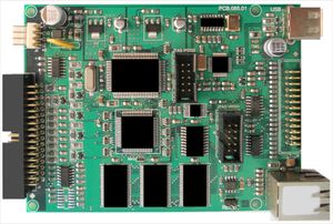 플로피 디스크 하드웨어 에뮬레이터. 3.5인치 드라이브와 같은 크기로, 사용자에게 USB 인터페이스를 제공한다.