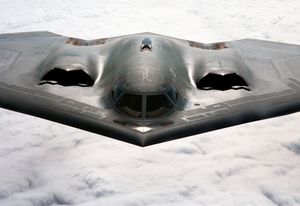 B-2 스피릿(B-2 Spirit)은 레이더에 '보이지 않게' 만드는 데 성공한 최초의 항공기 중 하나였다.