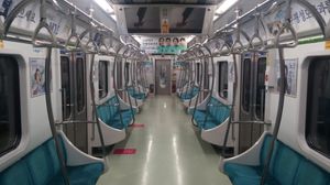 1127호 차량 실내 2