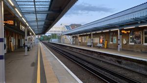 캔터베리 이스트 역