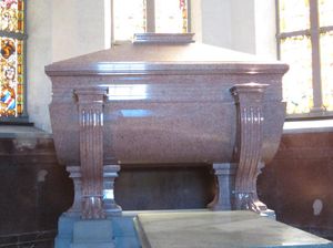 칼 14세 요한(Charles John)의 반암 석관