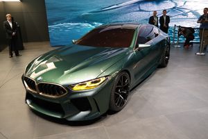 BMW M8 그란 쿠페 콘셉트