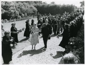 엘리자베스 2세, 1953년 12월 와이탕이