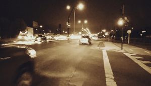 아마네세르 지역, 마누엘 레카바렌과 프란시스코 살라사르 대로 교차로